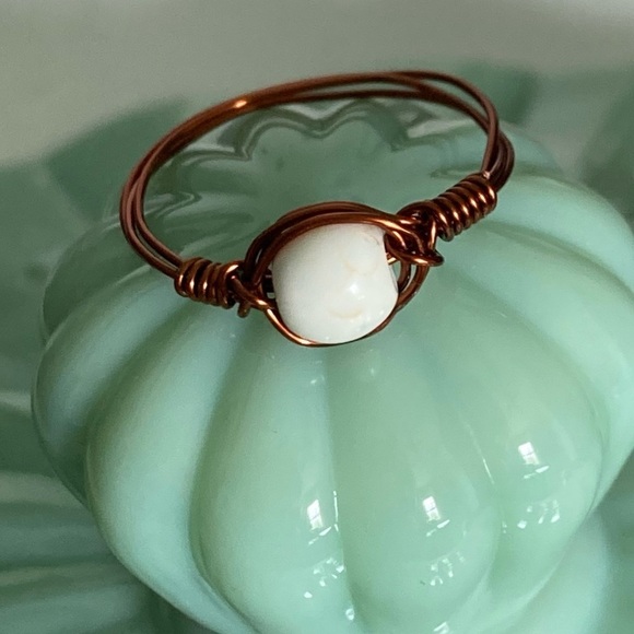 3/$10!💎Handmade Copper Wire Ring with White Stone Size 7 - Picture 1 of 4